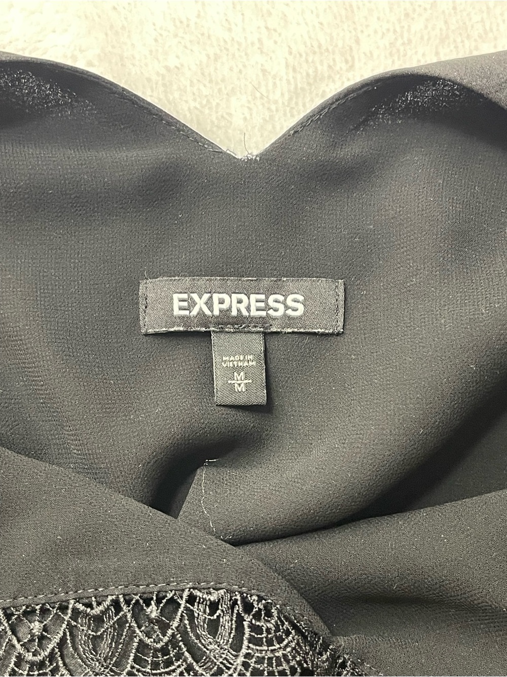 Express Black Lace-Trim V-Neck Double layer Camisole w/adjustable straps Sz M - Picture 8 of 9